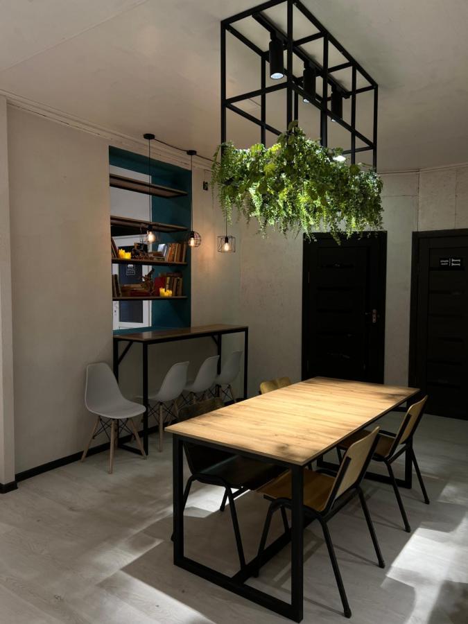 Capsule Hostel Karakol Eksteriør bilde
