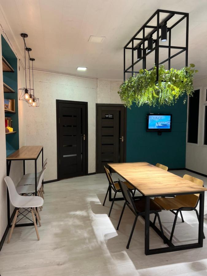 Capsule Hostel Karakol Eksteriør bilde