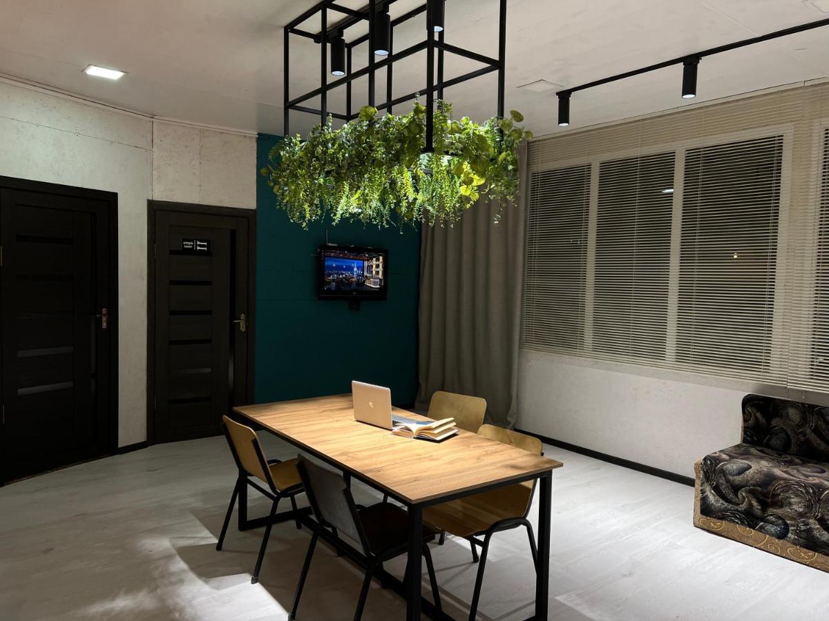 Capsule Hostel Karakol Eksteriør bilde